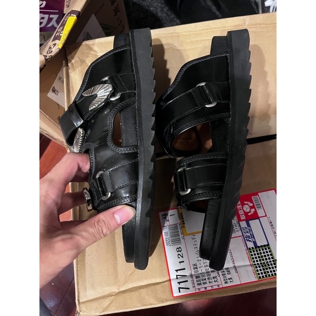 Toga Virilis 定番サンダル 4