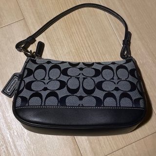 コーチ(COACH)の【美品】COACH  コーチ ポーチ シグネチャーデミポーチ ショルダーバック(ポーチ)