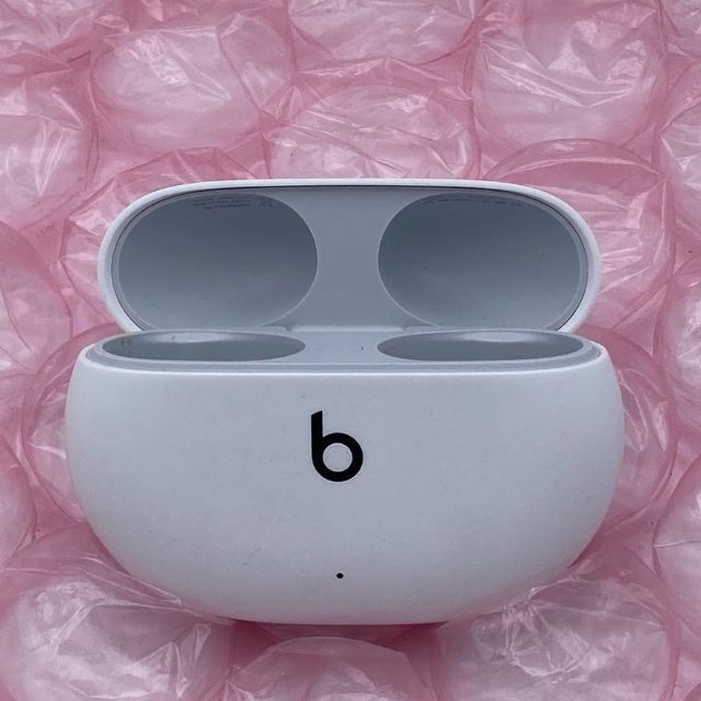 ビーツバイドクタードレ Beats by Dr. Dre 充電ケースのみ