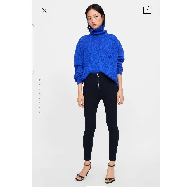 ZARA(ザラ)の新品ZARAハイライズフロントジッパー仕様スキニージェギンスネイビー紺M レディースのパンツ(スキニーパンツ)の商品写真