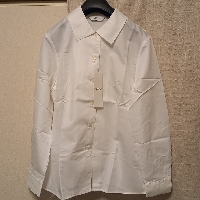 白色ブラウス 事務服に2枚セット レディースのトップス(シャツ/ブラウス(長袖/七分))の商品写真