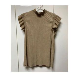 ザラ(ZARA)のzara ザラ フリル カットソー トップス (シャツ/ブラウス(半袖/袖なし))