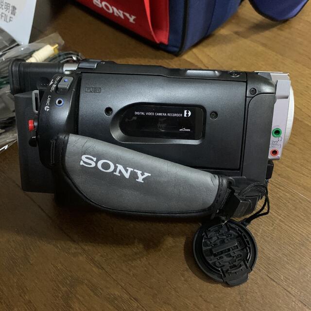 SONY(ソニー)のソニー 8mmビデオカメラ　DCR-TRV735 スマホ/家電/カメラのカメラ(ビデオカメラ)の商品写真