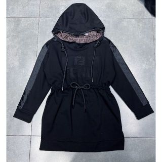 フェンディ ワンピースの通販 600点以上 | FENDIのレディースを買う ...