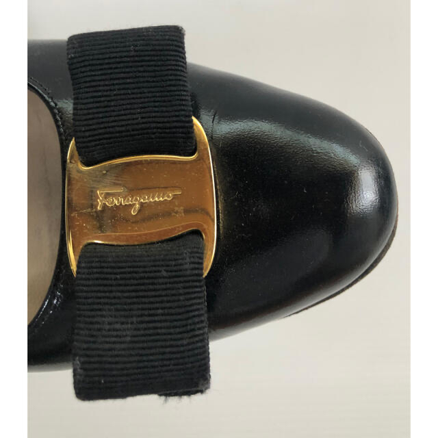 Ferragamo(フェラガモ)のフェラガモ 黒のローファー(^^)2411 レディースの靴/シューズ(ハイヒール/パンプス)の商品写真