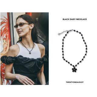 TWENTYONEAUGUST｜BLACK DAISY NECKLACE(ネックレス)