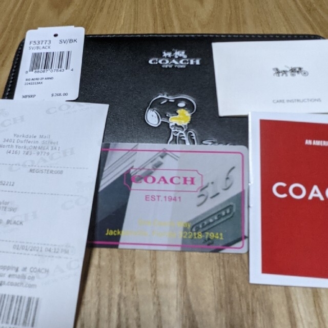 COACH(コーチ)のCOACH  長財布　ラウンドファスナー　スヌーピーコラボ　黒 レディースのファッション小物(財布)の商品写真