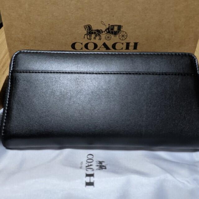 COACH(コーチ)のCOACH  長財布　ラウンドファスナー　スヌーピーコラボ　黒 レディースのファッション小物(財布)の商品写真