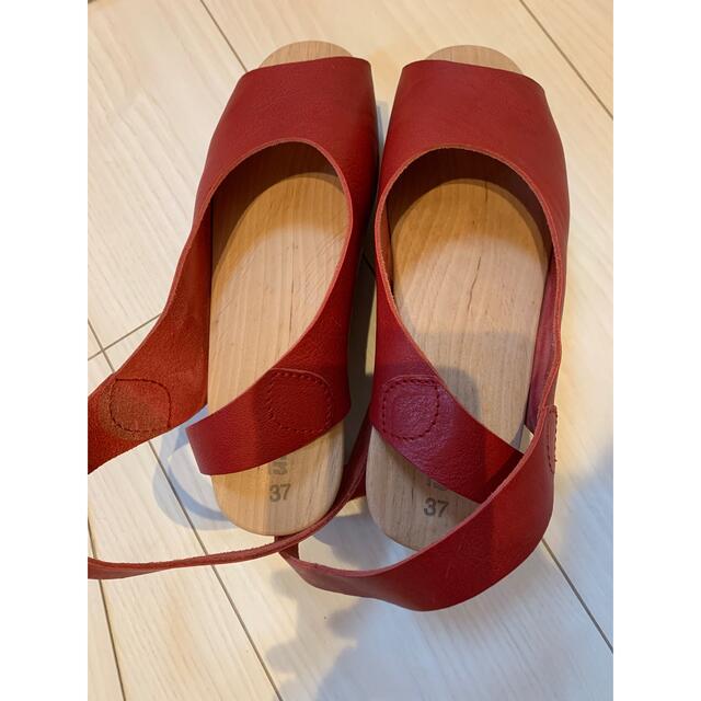 trippen(トリッペン)のトリッペン⭐️37サイズ(24cm)可愛い赤！ レディースの靴/シューズ(サンダル)の商品写真