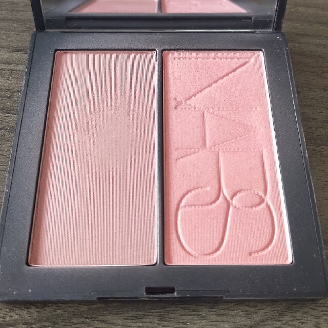 NARS サマーアンレイテッド　ブラッシュデュオ