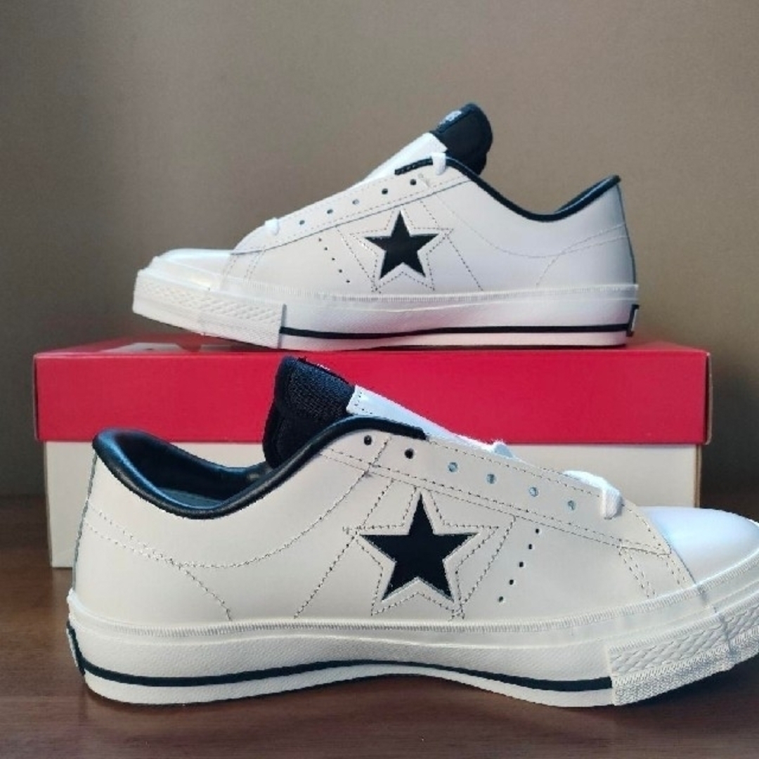 CONVERSE(コンバース)の★【新品未使用】コンバースONE STAR J ホワイト／ブラック 25.5cm メンズの靴/シューズ(スニーカー)の商品写真