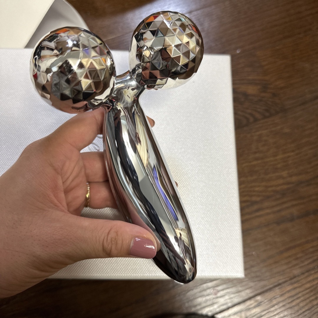 ReFa CARAT リファカラット　箱付き　美品　ダイエット　顔痩せに ReFa CARAT リファカラット 箱付き 美品 ダイエット 顔痩せにの