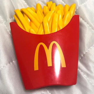 マクドナルド(マクドナルド)のマクドナルド　目覚まし時計　ポテト(置時計)