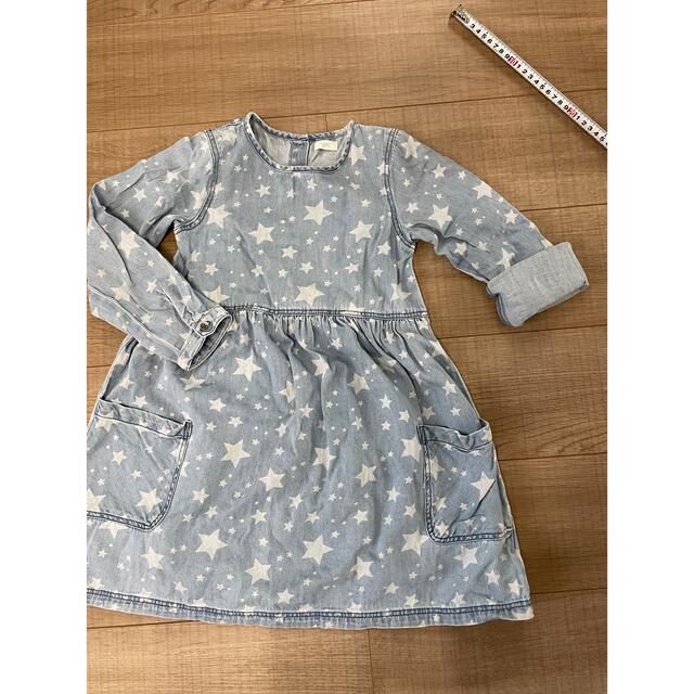 NEXT(ネクスト)の星柄ワンピース　120 キッズ/ベビー/マタニティのキッズ服女の子用(90cm~)(ワンピース)の商品写真