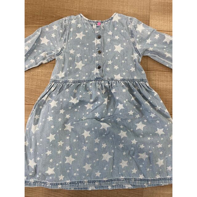 NEXT(ネクスト)の星柄ワンピース　120 キッズ/ベビー/マタニティのキッズ服女の子用(90cm~)(ワンピース)の商品写真