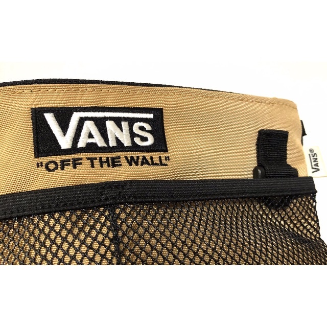 VANS(ヴァンズ)のVANS バンズ サコッシュ カーキ 9171 ミニショルダー バッグ ロゴ T メンズのバッグ(ショルダーバッグ)の商品写真