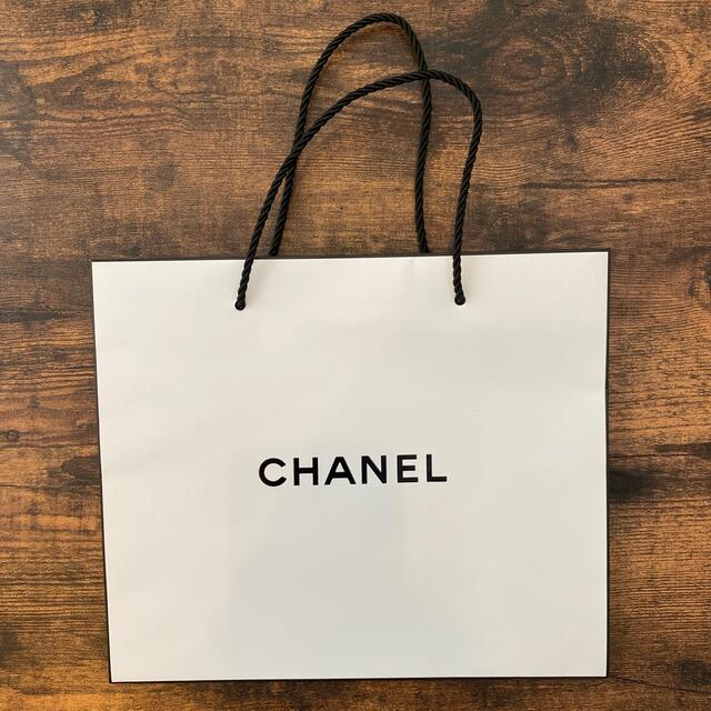 CHANEL(シャネル)の【CHANEL】紙袋 レディースのバッグ(ショップ袋)の商品写真