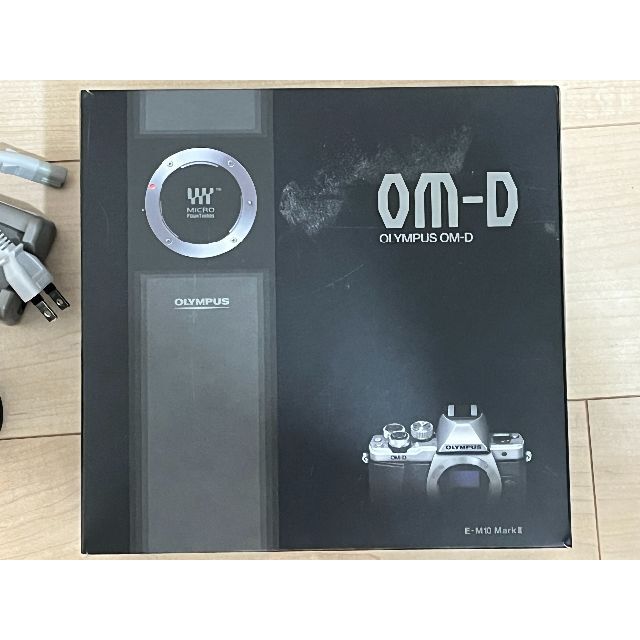 OLYMPUS(オリンパス)の[値下げ][中古]OM-D E-M10 Mark II スマホ/家電/カメラのカメラ(デジタル一眼)の商品写真