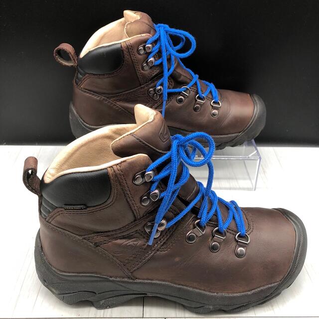 KEEN(キーン)のKEEN キーン 24 トレッキングシューズ マウンテンブーツ ブラウン レディースの靴/シューズ(ブーツ)の商品写真