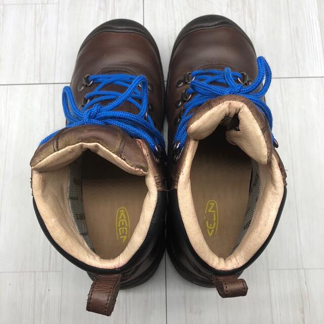 KEEN(キーン)のKEEN キーン 24 トレッキングシューズ マウンテンブーツ ブラウン レディースの靴/シューズ(ブーツ)の商品写真