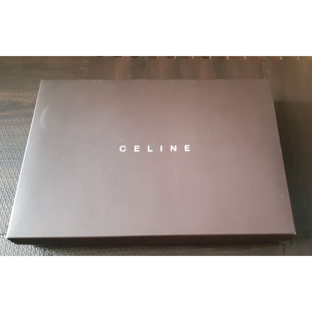 celine(セリーヌ)のCELINE(セリーヌ)　フェイスタオル　ウォッシュタオル　新品未使用 インテリア/住まい/日用品の日用品/生活雑貨/旅行(タオル/バス用品)の商品写真