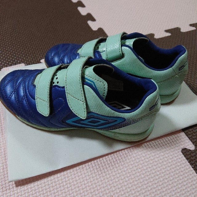 UMBRO(アンブロ)のUMBRO スニーカー 16.5-17cm キッズ/ベビー/マタニティのキッズ靴/シューズ(15cm~)(スニーカー)の商品写真