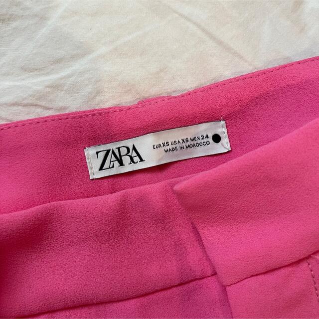 ZARA(ザラ)の【にこ様専用】ZARA ショートパンツ XS ピンク レディースのパンツ(ショートパンツ)の商品写真