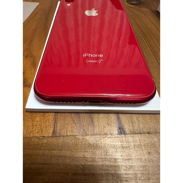 iPhone(アイフォーン)のiPhone XR 128GB RED 付属品完備 SIMフリー 中古美品 スマホ/家電/カメラのスマートフォン/携帯電話(スマートフォン本体)の商品写真