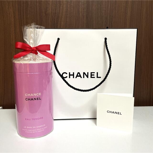 CHANEL シャネル　入浴剤（紙袋付き）