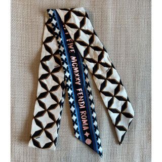 フェンディ バンダナ/スカーフ(レディース)の通販 1,000点以上 | FENDI フェンディ バンダナ/スカーフ(レディース)の通販 1,000点以上 | FENDI