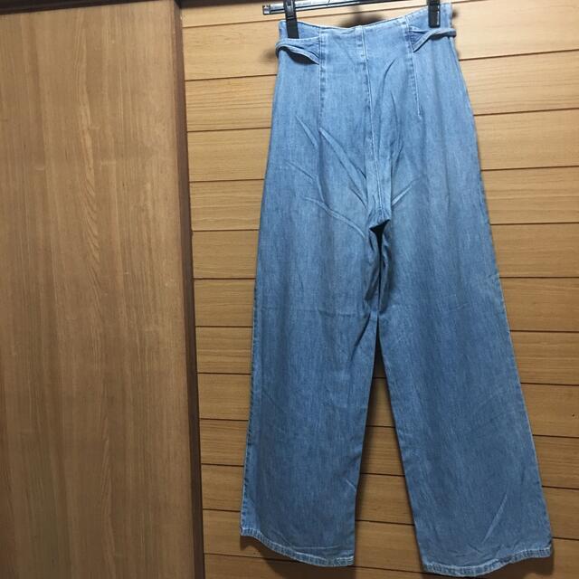 GUESS(ゲス)のGUESS JEANS  24サイズ レディースのパンツ(デニム/ジーンズ)の商品写真