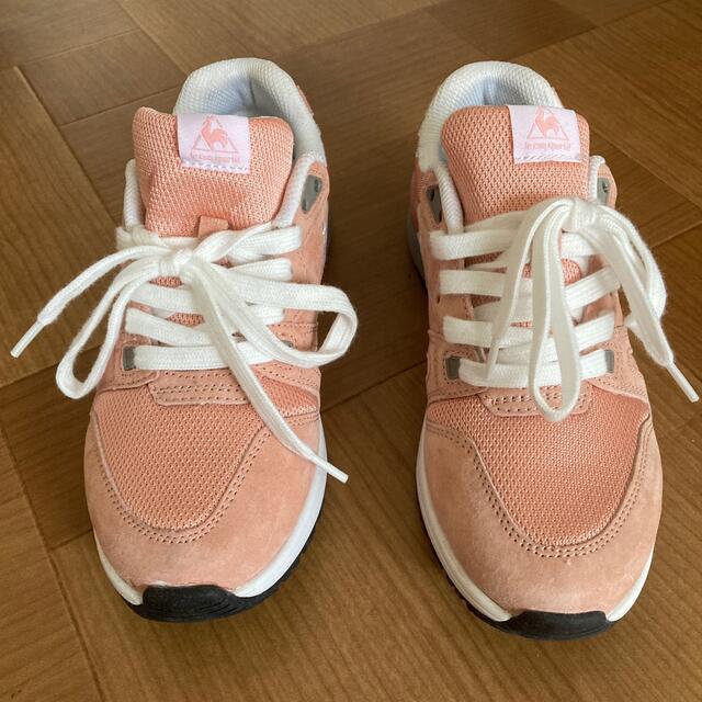 le coq sportif(ルコックスポルティフ)のルコック　スポーツシューズ　スエード　23〜23.5㌢ レディースの靴/シューズ(スニーカー)の商品写真