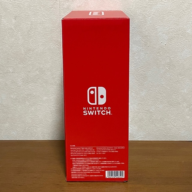 Nintendo Switch(ニンテンドースイッチ)の新品 Nintendo Switch(有機ELモデル・ネオン) エンタメ/ホビーのゲームソフト/ゲーム機本体(家庭用ゲーム機本体)の商品写真