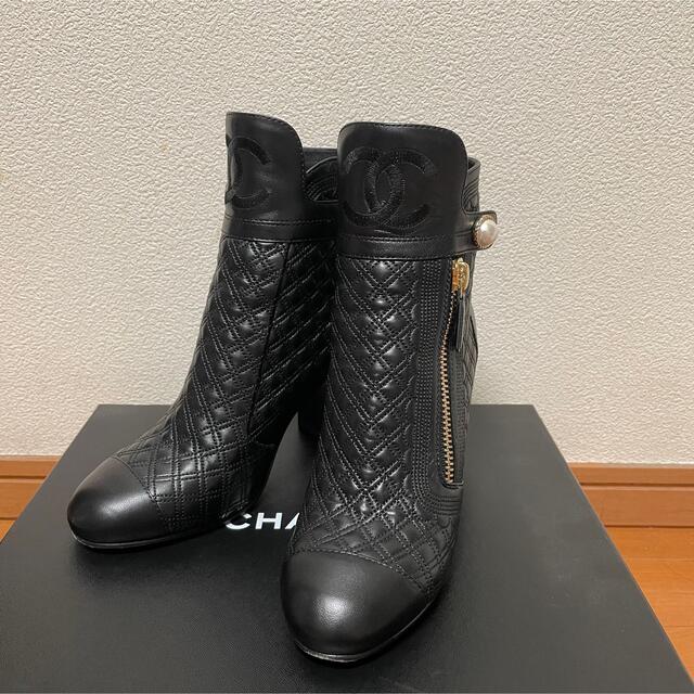 特売 CHANEL - CHANEL シャネル ブーツ ショートブーツ ブーツ
