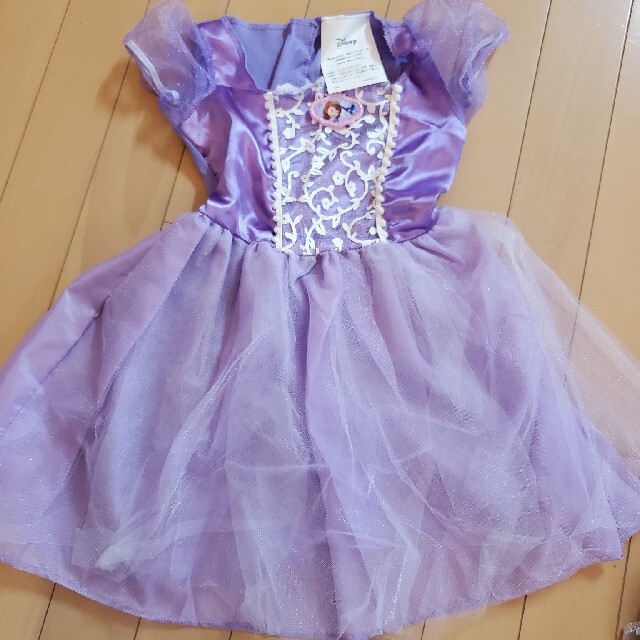 Disney(ディズニー)のプリンセス　ソフィア　コスチューム　仮装 キッズ/ベビー/マタニティのキッズ服女の子用(90cm~)(ドレス/フォーマル)の商品写真