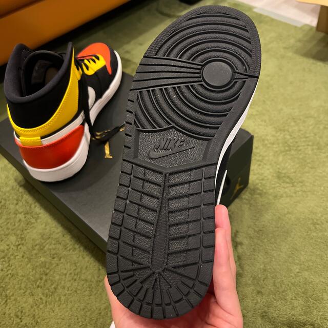 NIKE AIR JORDAN 1 MID SE BLACK/AMARILLO- メンズの靴/シューズ(スニーカー)の商品写真