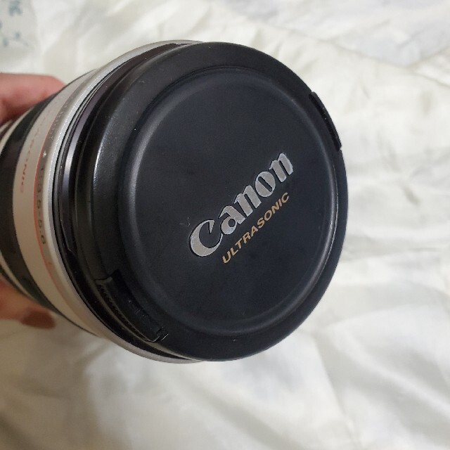 Canon(キヤノン)のCanon zoom lens 白レンズ　EF 35-350mm ジャンク品 スマホ/家電/カメラのカメラ(レンズ(ズーム))の商品写真