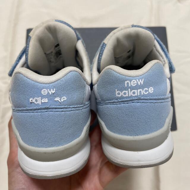 New Balance(ニューバランス)のニューバランス　YV996 CSL スニーカー　水色　17.5 キッズ/ベビー/マタニティのキッズ靴/シューズ(15cm~)(スニーカー)の商品写真