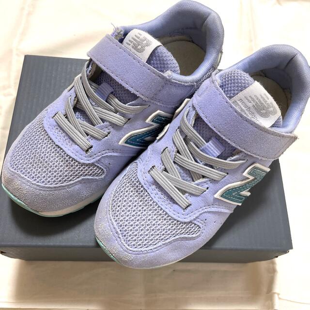 New Balance(ニューバランス)のニューバランス　キッズ　スニーカー　YV996ULV 17.5 キッズ/ベビー/マタニティのキッズ靴/シューズ(15cm~)(スニーカー)の商品写真