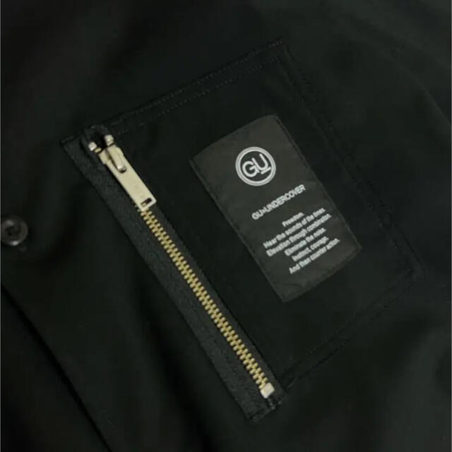UNDERCOVER(アンダーカバー)のアンダーカバー　GU  ジップポケットシャツ　ブラック　メンズSサイズ メンズのトップス(シャツ)の商品写真