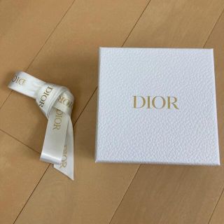 クリスチャンディオール(Christian Dior)のクリスチャンディオール★ギフトBOX／リボン付(ラッピング/包装)