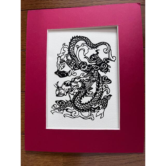 中国の切り絵 龍の通販 by むくく's shop|ラクマ 中国の切り絵 龍の通販 by むくく's shop|ラクマ
