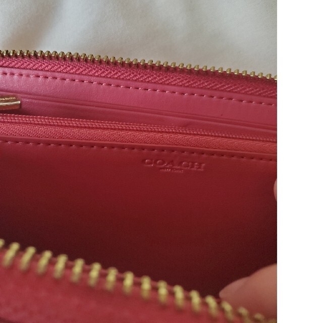 注目の福袋! COACH コーチ フラップホック式長財布 ダークブラウン