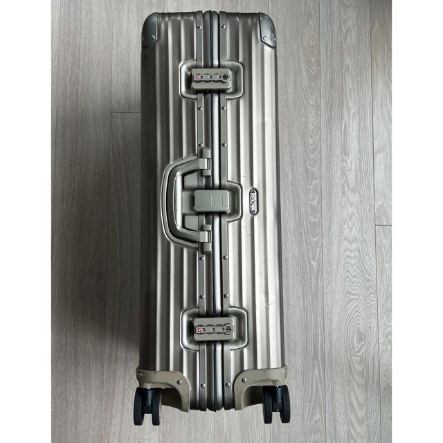 RIMOWA(リモワ)の週末価格 TOPAS TITANIUM / リモワ トパーズ チタニウム メンズのバッグ(トラベルバッグ/スーツケース)の商品写真