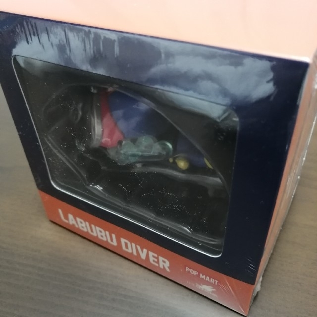 【新品未開封】LABUBU DIVER ラブブ　ダイバー　原宿限定　250体 エンタメ/ホビーのフィギュア(その他)の商品写真