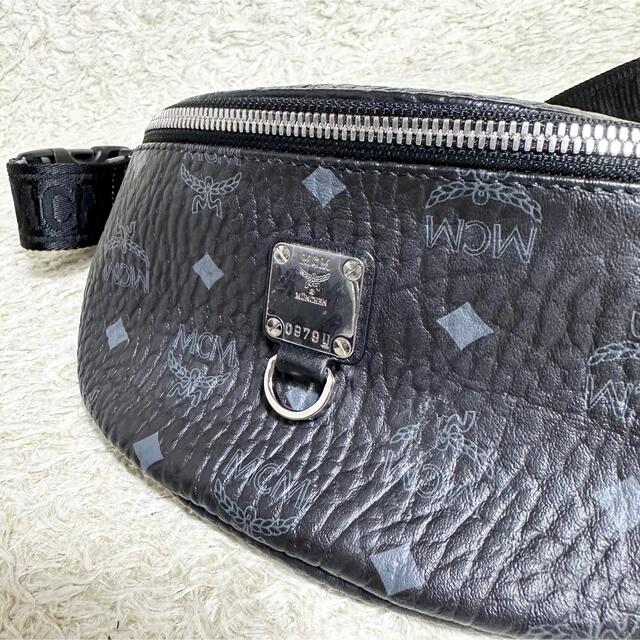 超希少ꕤMCM レザーボディバッグ ウエストポーチ ショルダーバッグ ブラック