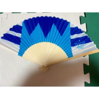 扇子 せんす ウインズデー　勝負服　WINS 競馬　JRA 2018 非売品(ノベルティグッズ)
