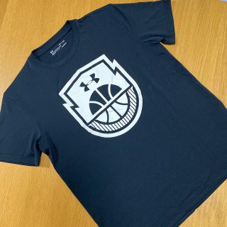 アンダーアーマー(UNDER ARMOUR)のアンダーアーマー◆キッズＳＭサイズ150～160★半袖Tシャツ黒×白バスケ(Tシャツ/カットソー)