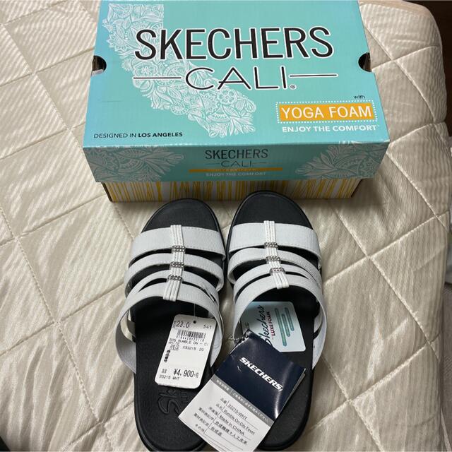 SKECHERS(スケッチャーズ)のスケッチャーズ　新品　サンダル レディースの靴/シューズ(サンダル)の商品写真