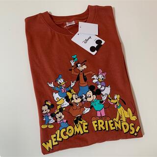 ディズニー(Disney)の【発送可】ミッキー フレンズ Tシャツ Mサイズ レッド(Tシャツ/カットソー(半袖/袖なし))